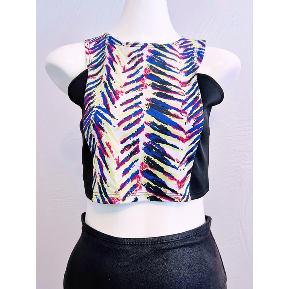 EUC Charlotte Russe Crop Top - Super Cute w/ A Pair of High Waist Leggings Large - Picture 1 of 7
